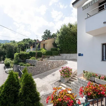 Sanja - Two Bedroom With Terrace And Sea View Διαμέρισμα Οπατία