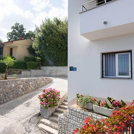 Sanja - Two Bedroom With Terrace And Sea View Apartmán *