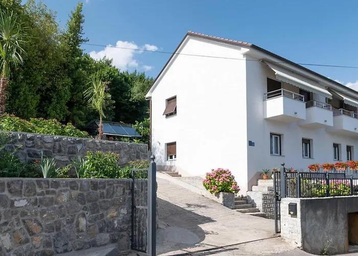 Sanja - Two Bedroom With Terrace And Sea View