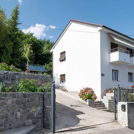 Sanja - Two Bedroom With Terrace And Sea View