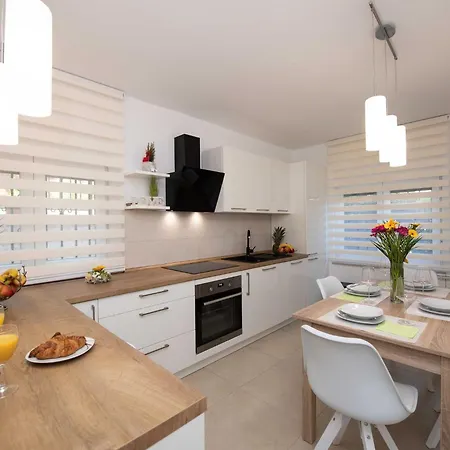 Sanja - Two Bedroom With Terrace And Sea View Апартаменты