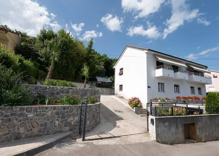 Sanja - Two Bedroom With Terrace And Sea View * Opatija