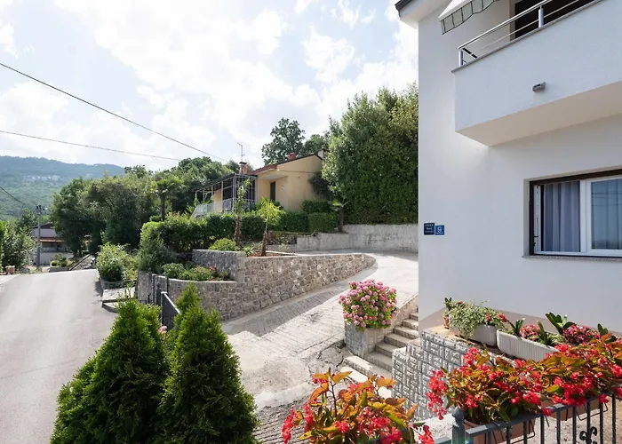 Sanja - Two Bedroom With Terrace And Sea View Appartement Opatija